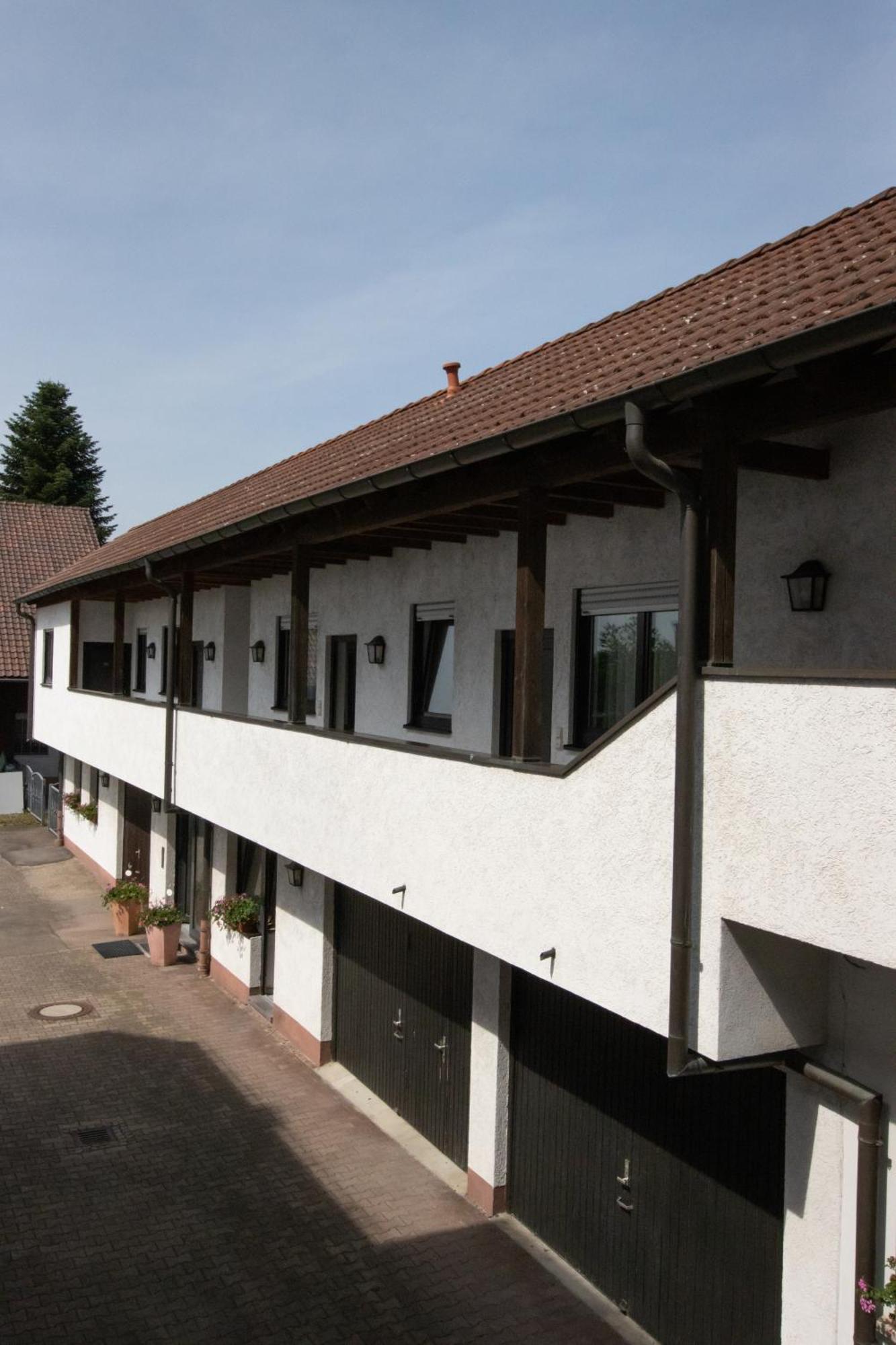 Pension Krone Schwäbisch Gmünd Buitenkant foto
