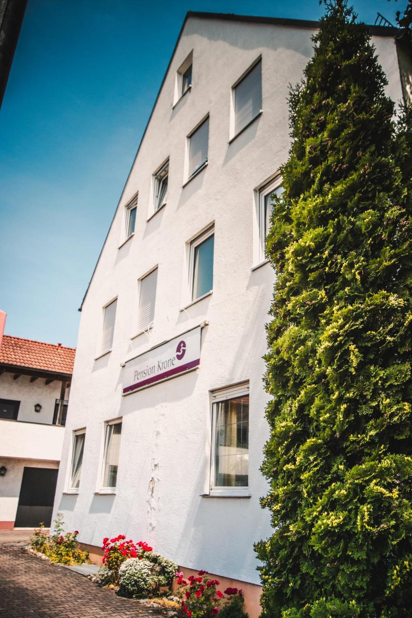 Pension Krone Schwäbisch Gmünd Buitenkant foto