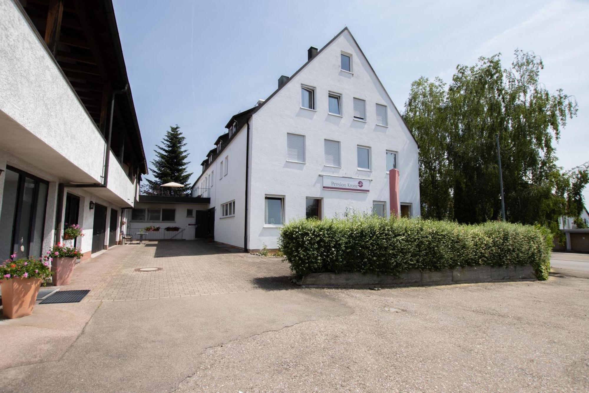 Pension Krone Schwäbisch Gmünd Buitenkant foto